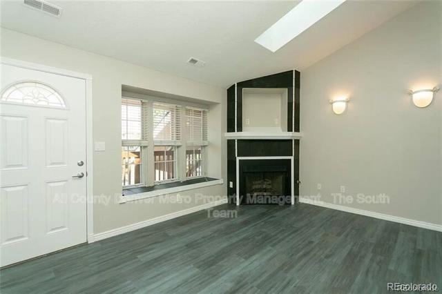 Primary Photo - 9617 W Chatfield Ave
