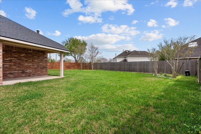 Building Photo - 2120 Red Timber Ct
