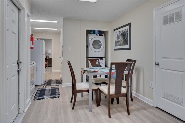 Building Photo - 4217 Neal Rd