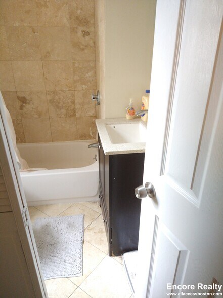 Building Photo - 1193 Commonwealth Ave