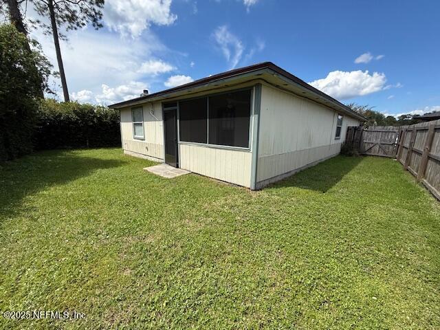 Building Photo - 2641 Sam Houston Pl
