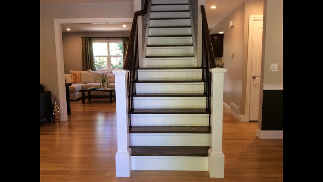 Entry from front door - 546 E Nichols Dr