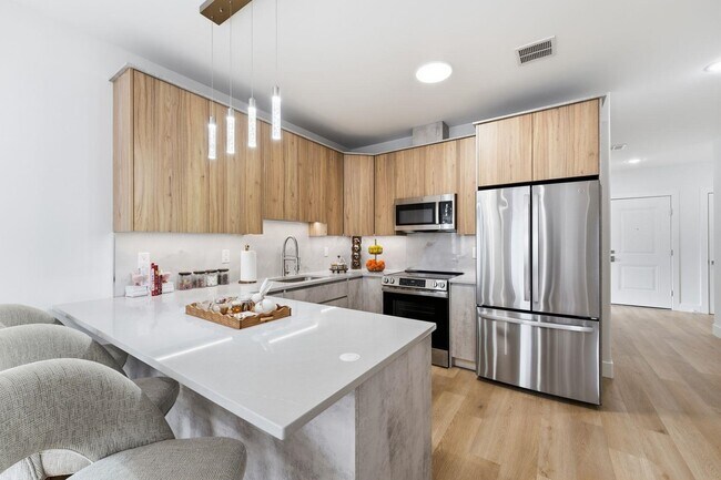 Building Photo - 8800 John F. Kennedy Blvd