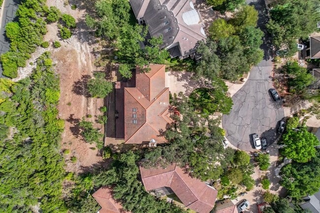 Building Photo - 4708 Lookout Mountain Cove