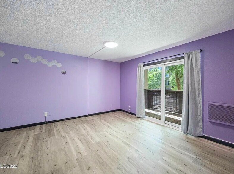 Building Photo - 2450 Lymbery St