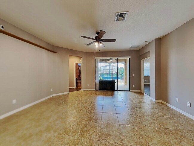 Building Photo - 2131 Lacosta Pl