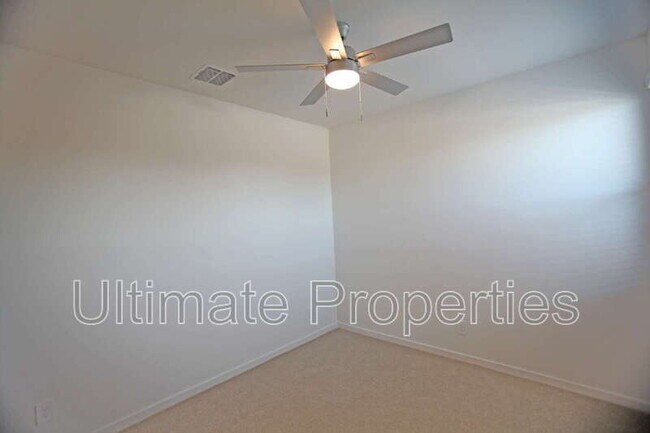 Building Photo - 17655 W Monroe St