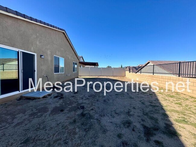 Building Photo - 11784 Ginger St