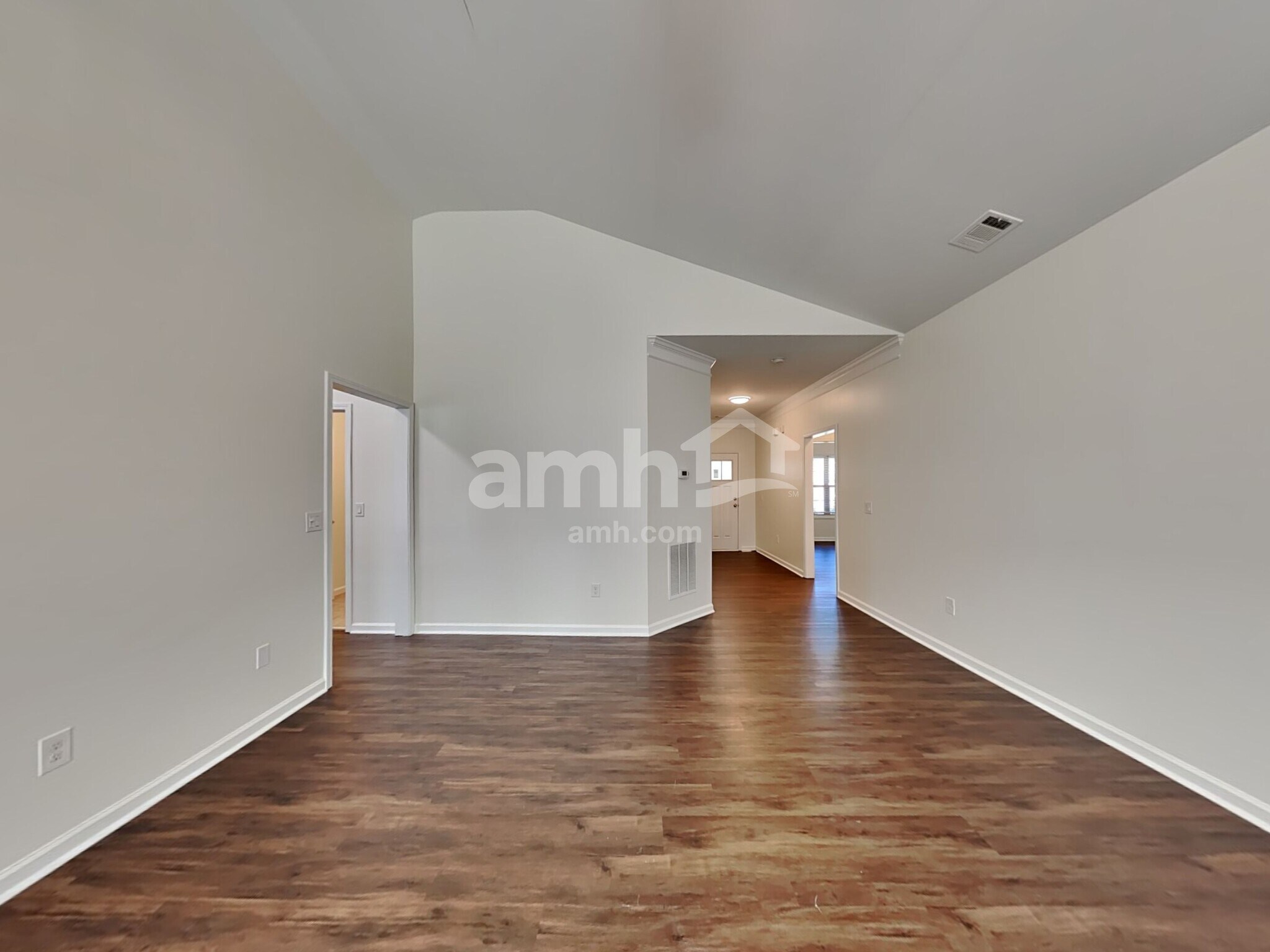 Building Photo - 3227 Hideaway Ln