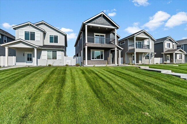 Building Photo - Perfectly designed 5-bedroom, 3-bath single family home