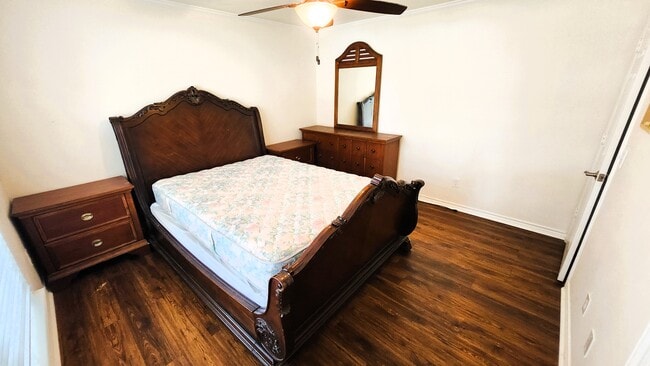 Building Photo - 4204 Country Brook Dr