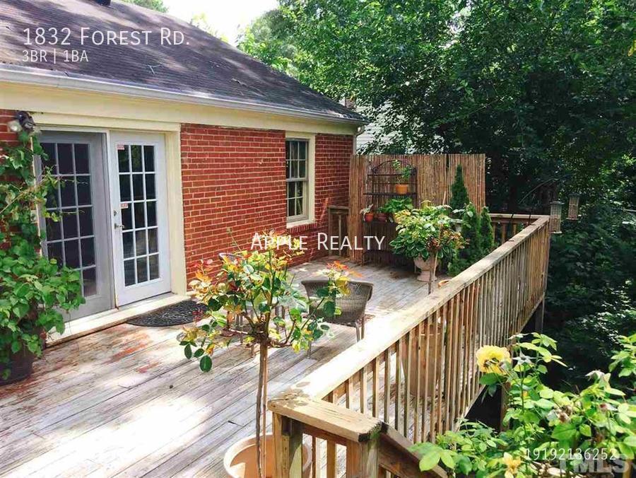Building Photo - 1832 Forest Rd