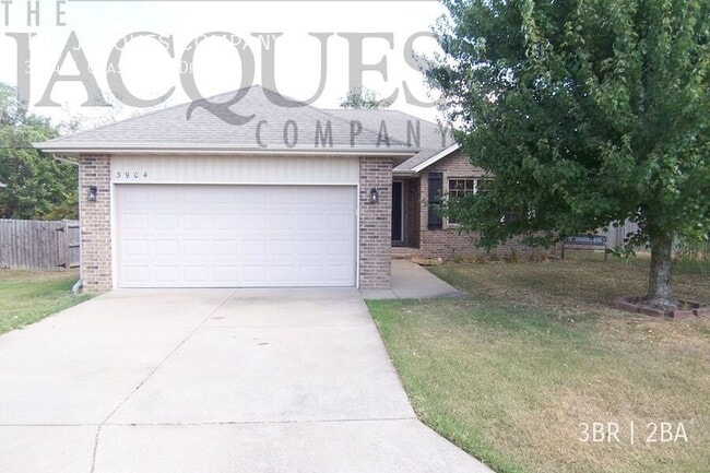 Primary Photo - 3904 N Grassland Dr