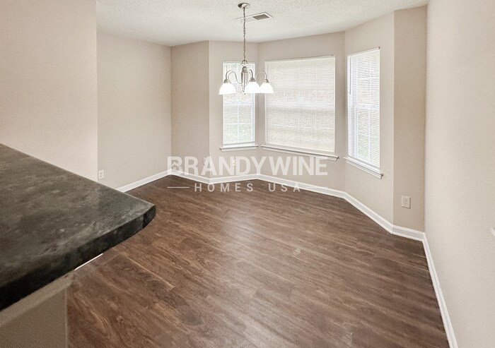 Building Photo - 6022 Birdseye Tr