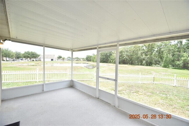 Building Photo - 30634 Birdhouse Dr