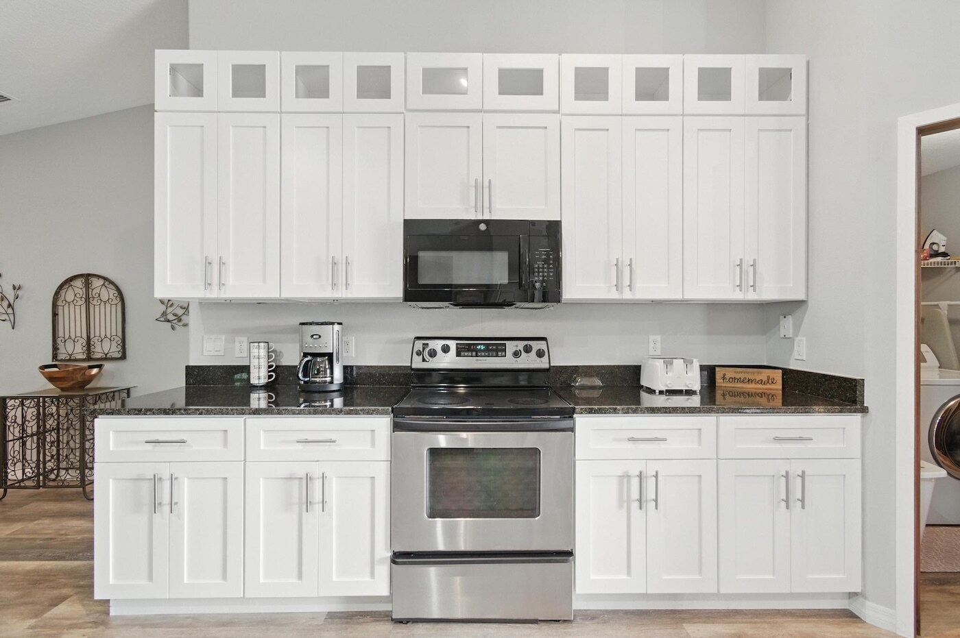 Building Photo - 9 Birch Haven Pl