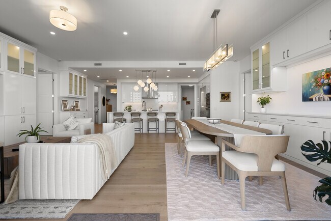 Building Photo - 2425 Peachtree Rd NE