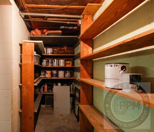 Building Photo - 3 Bed Home | 67th & Blondo