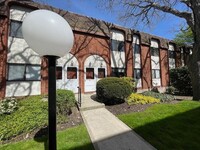 Building Photo - 755 Chestnut St