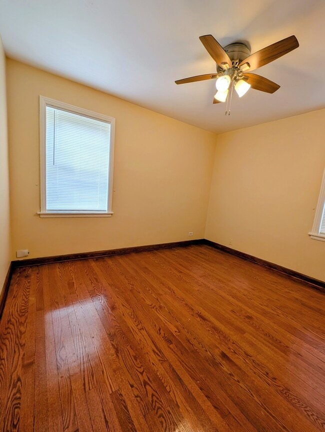 Building Photo - 1628 Euclid Ave