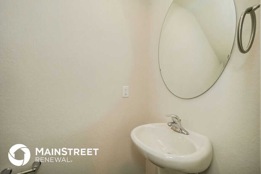 Building Photo - 2216 Ram Rd