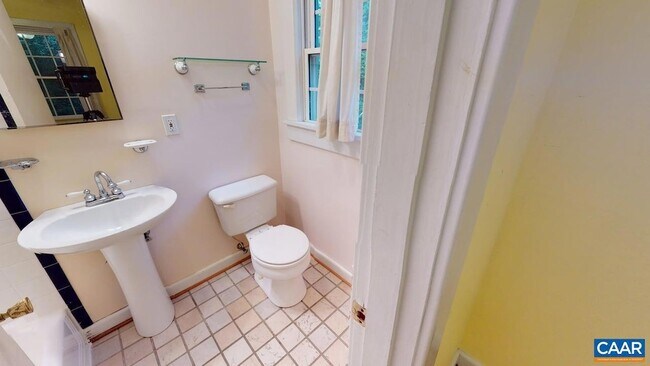 Building Photo - 609 Wine Cellar Cir