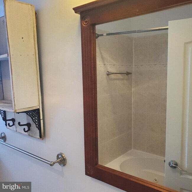 Building Photo - 5611 5th St NW