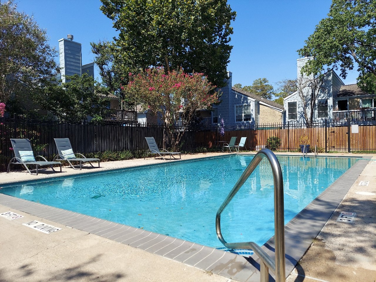 Building Photo - 775 Worthshire St