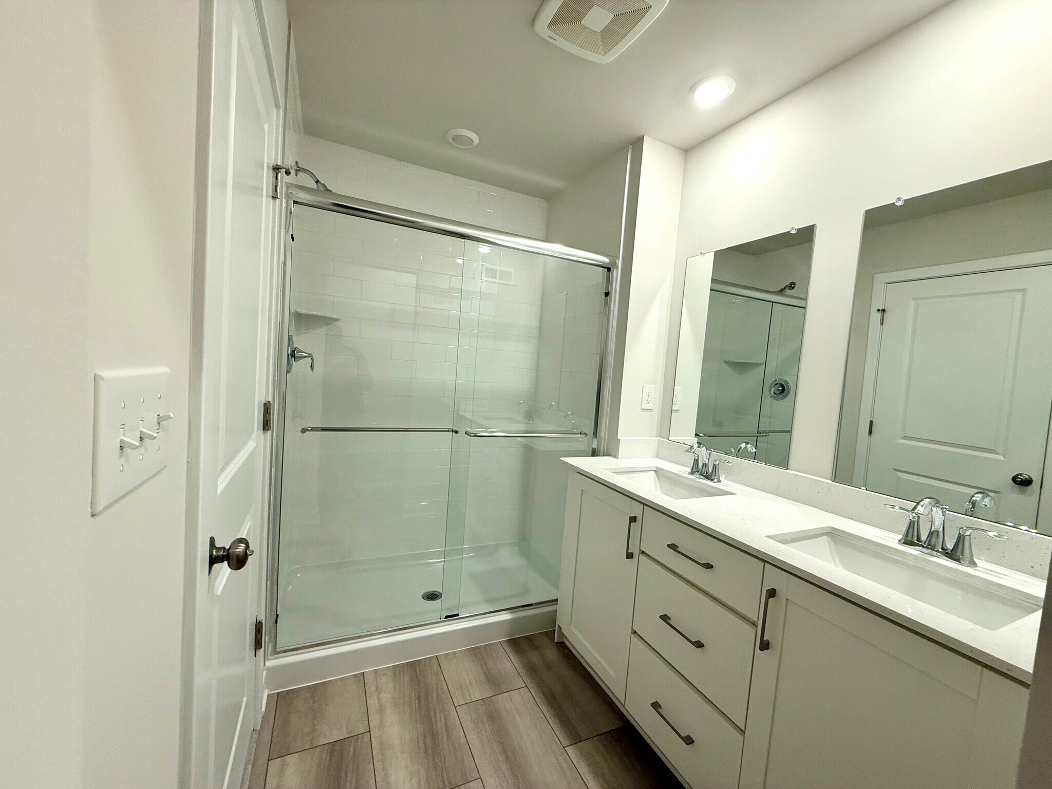 Building Photo - 1289 Fillmore St