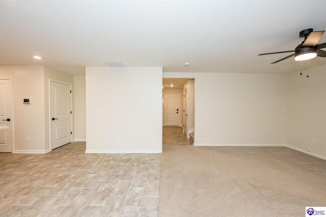 Building Photo - 113 Oberon Ct
