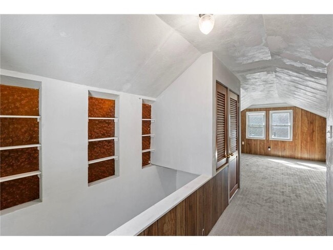 Building Photo - 2500 N Thomas Ave