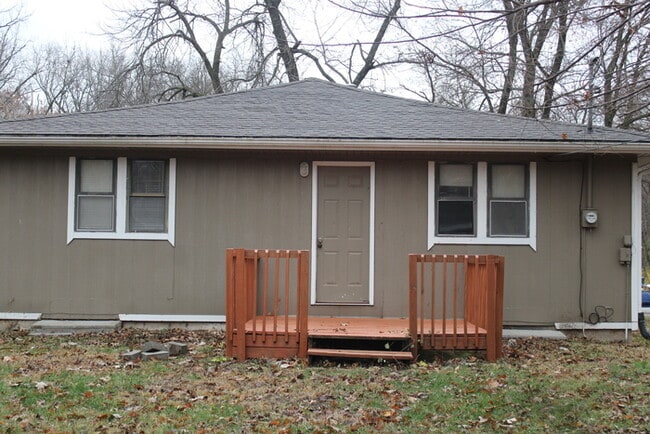 Building Photo - 1124 Cherokee St