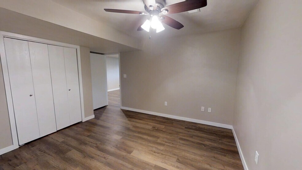 Building Photo - 3035 Parkwild Dr