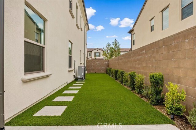 Building Photo - 59 Longchamp