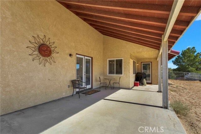 Building Photo - 26665 Lakeview Dr