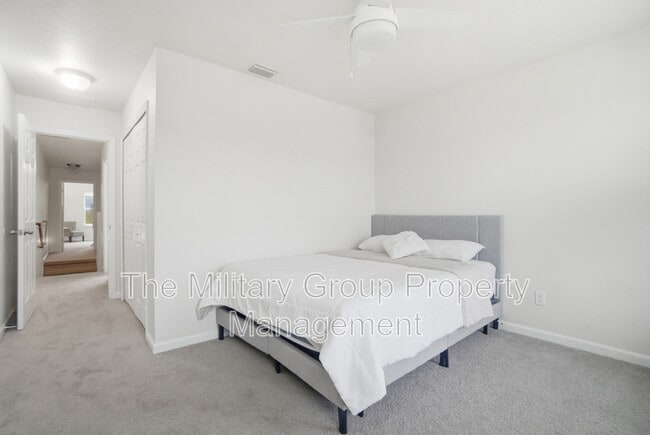 Building Photo - 677 Reese Ave