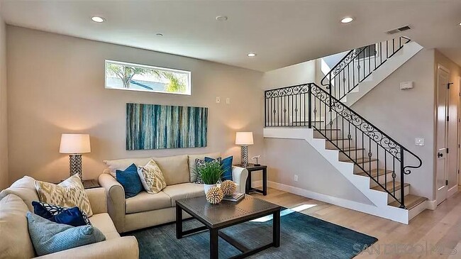 Building Photo - 5051 Savannah St