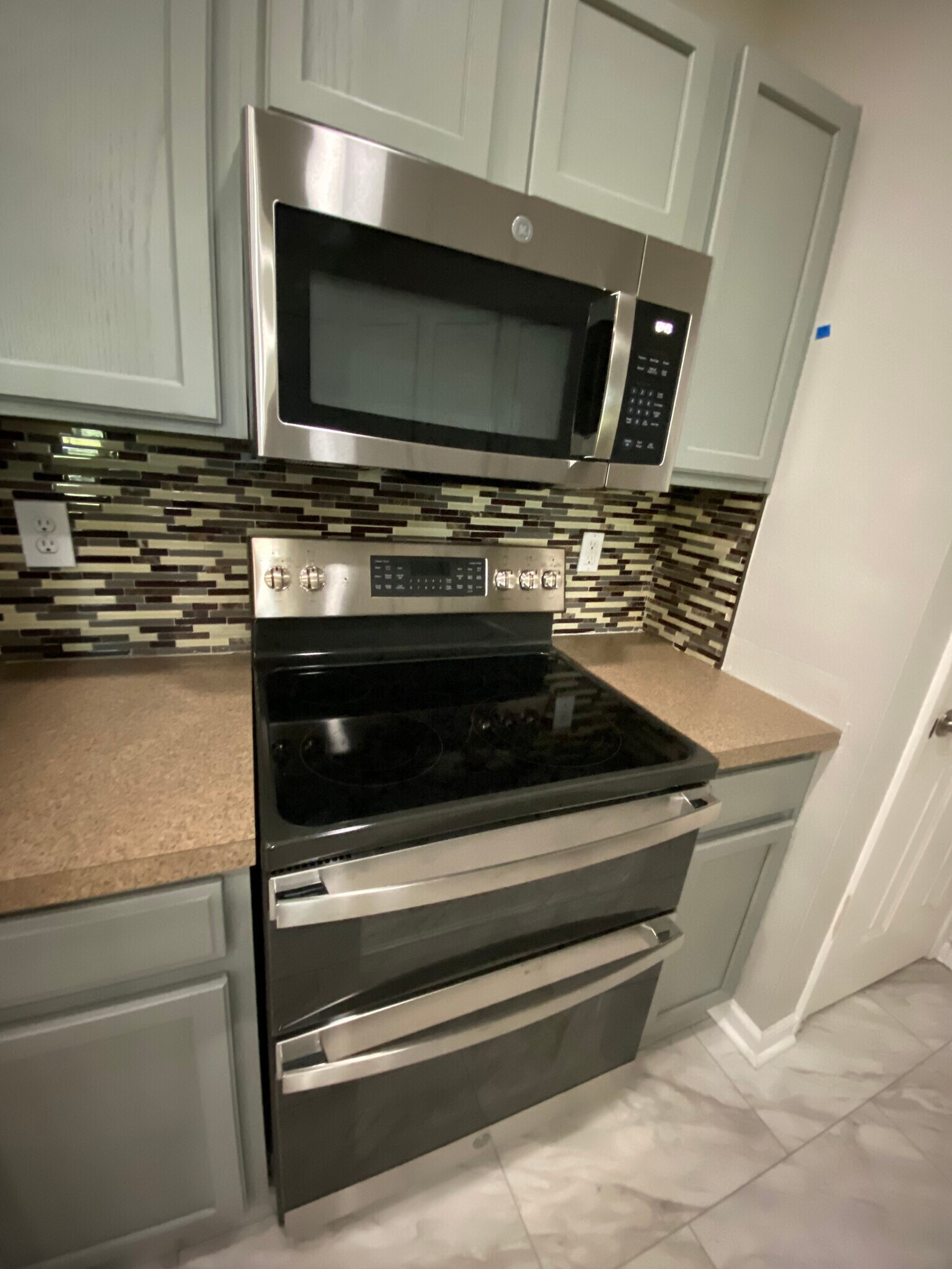 Oven - 785 Oakleaf Plantation Pky