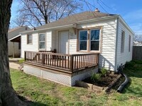 Building Photo - 5422 E 20th Pl