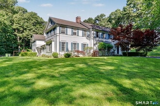 Building Photo - 51 Squires Ln
