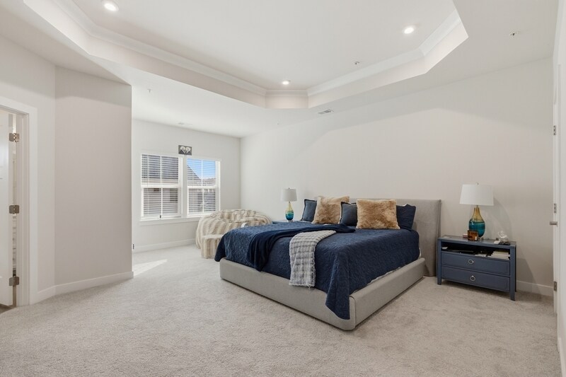 Building Photo - 2528 B Verona Pl