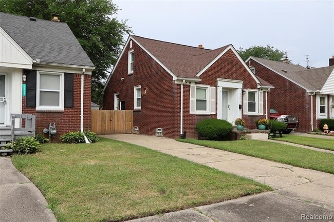 Building Photo - 5559 Bluehill St