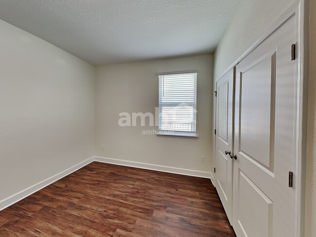 Building Photo - 10724 Coleman Rd