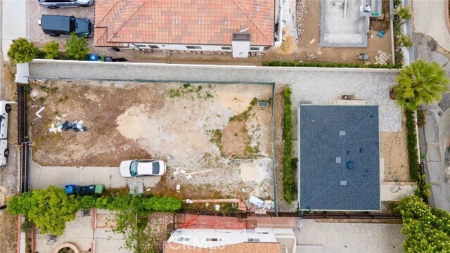 Building Photo - 10041 Leona St