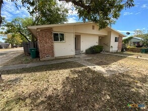 Building Photo - 911 N Penelope St