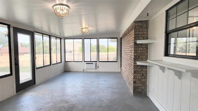 Building Photo - 3319 Kellie St