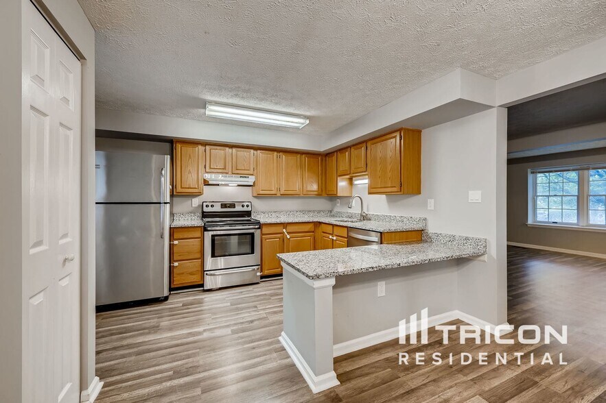 Building Photo - 19 Hunt Cup Cir