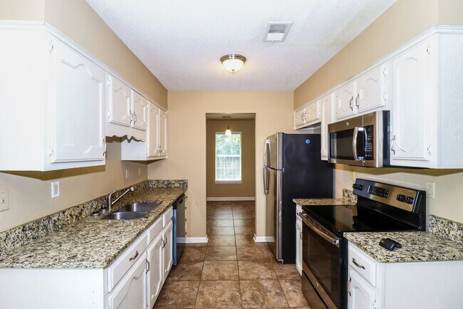 Building Photo - 9167 Valkrie Ln