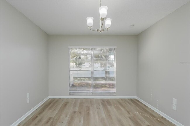Building Photo - 7406 Meadow Dr