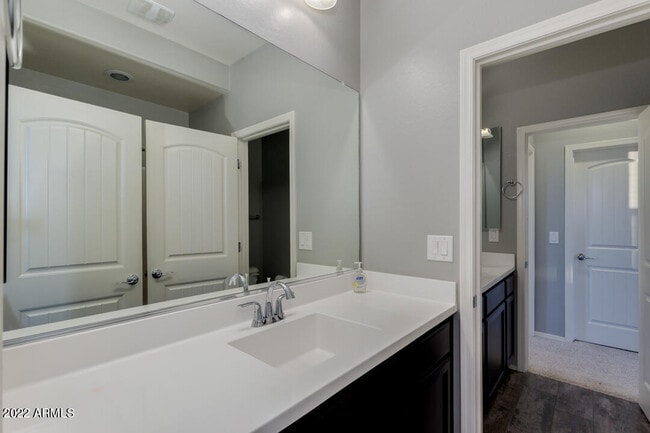 Building Photo - 12772 W Burnside Trail